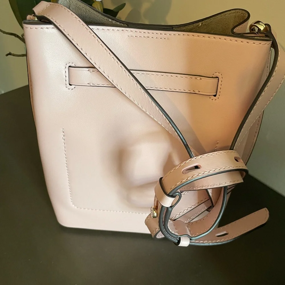 Micheal Kors bag - Picture 4 of 5